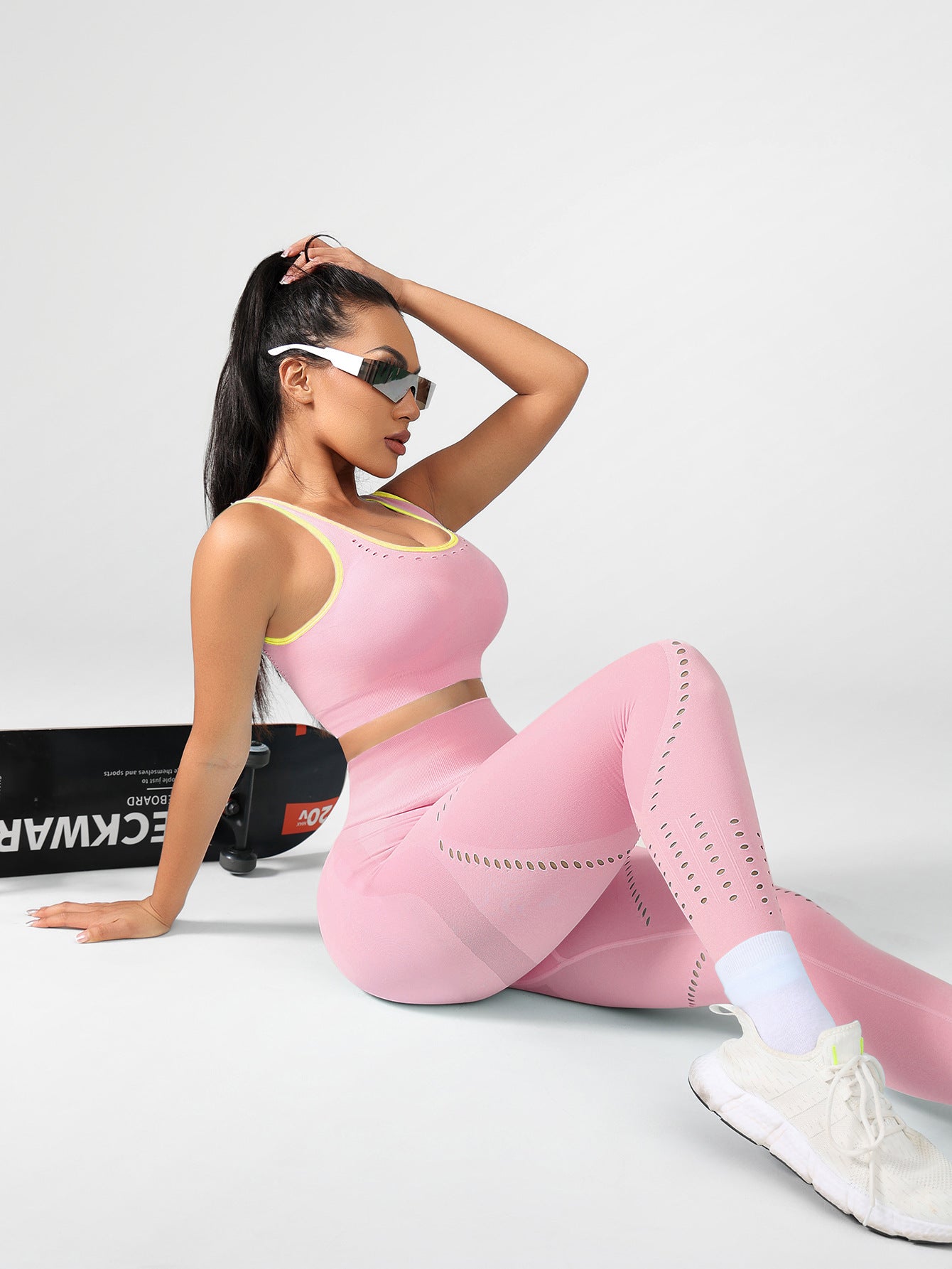 Conjunto Fitness Seamless 2 Peças — Top + Legging Modeladora
