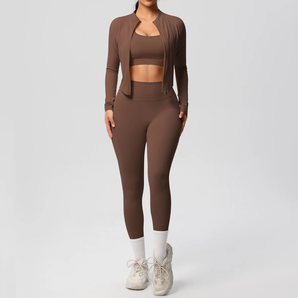 Conjunto Esportivo 3 Peças — Top + Jaqueta + Legging de Alta Performance
