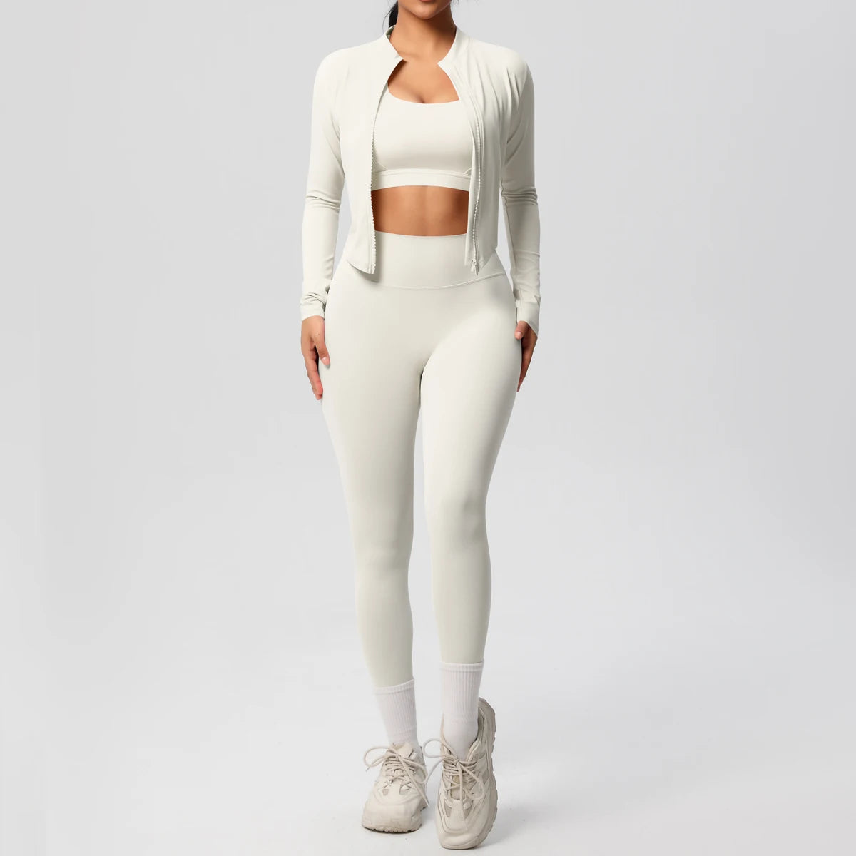 Conjunto Esportivo 3 Peças — Top + Jaqueta + Legging de Alta Performance