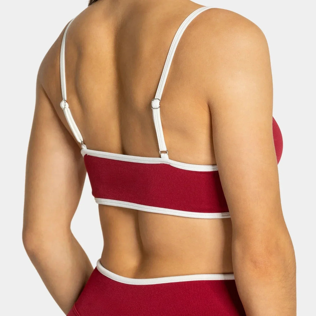 Top Fitness Alça Fina Knit com Bojo — Costas Abertas e Toque Suave
